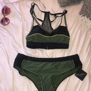 BRAND NEW: VANILLA BEACH SPORT BIKINI!!!